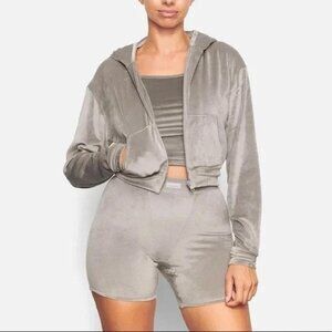 Like new skims velour cropped zip up hoodie jacket in smoke/grey